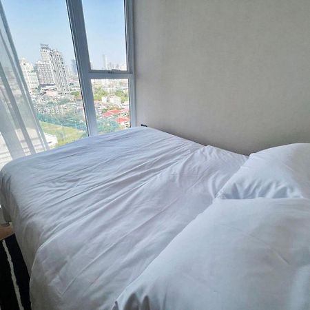 2 Bedroom Luxury Apartment 3 Min Walk From Bts Ekkamai Bangkok Exterior foto