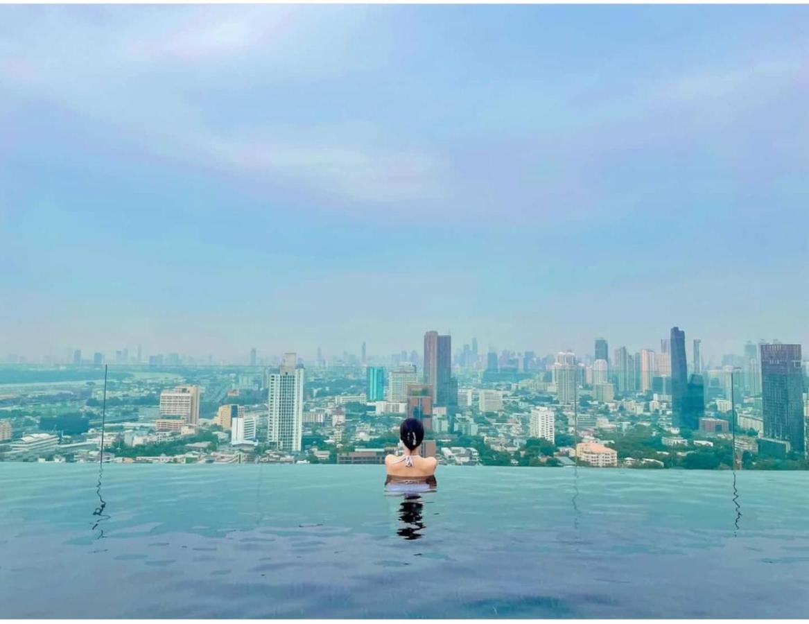 2 Bedroom Luxury Apartment 3 Min Walk From Bts Ekkamai Bangkok Exterior foto