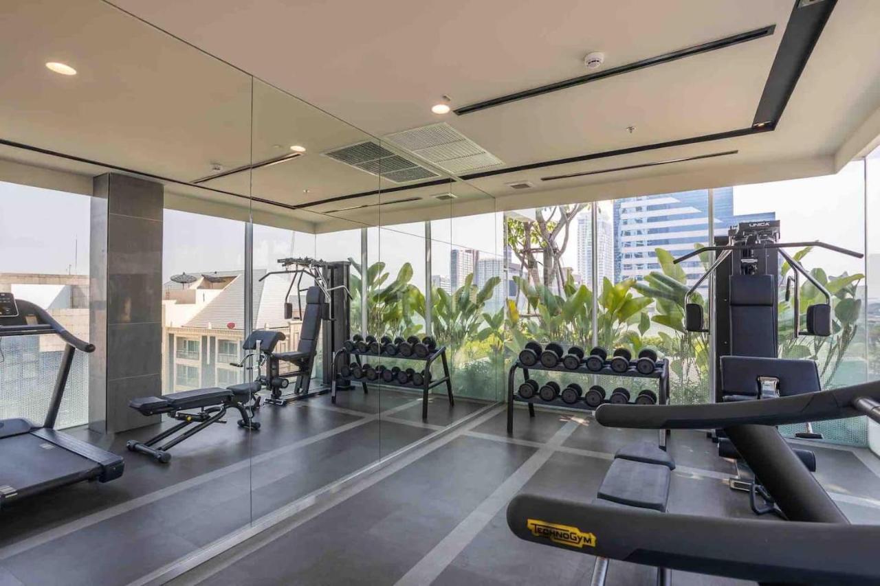 2 Bedroom Luxury Apartment 3 Min Walk From Bts Ekkamai Bangkok Exterior foto