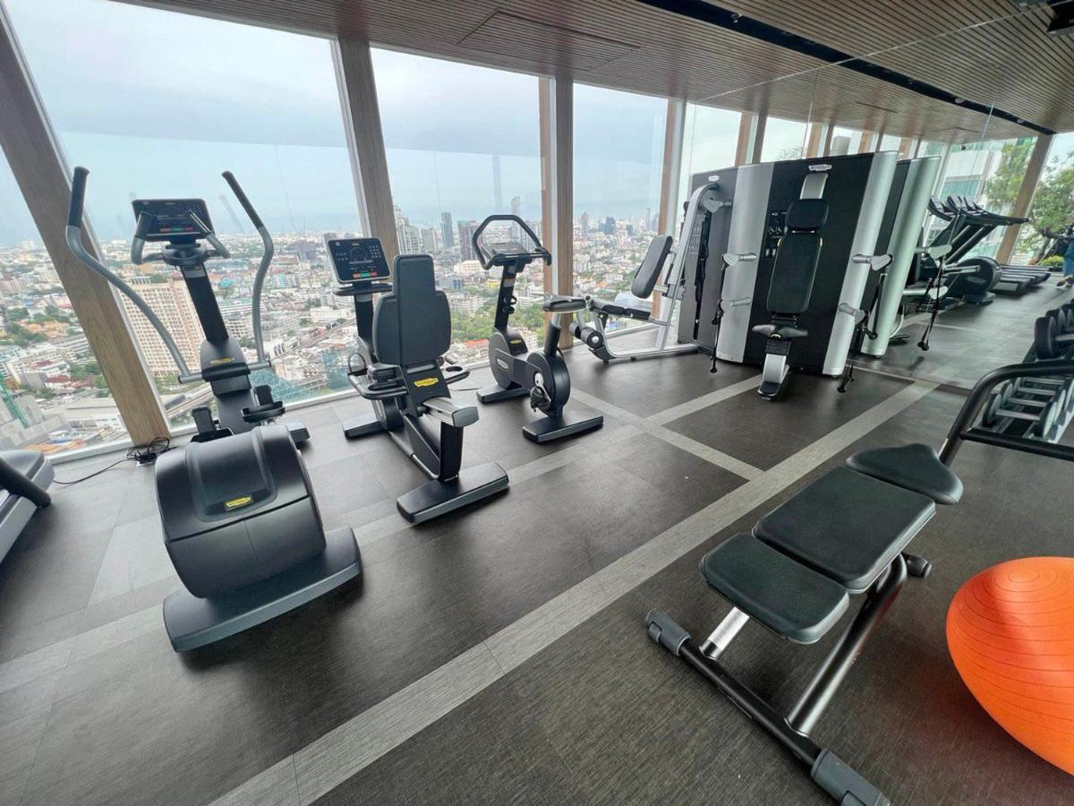 2 Bedroom Luxury Apartment 3 Min Walk From Bts Ekkamai Bangkok Exterior foto